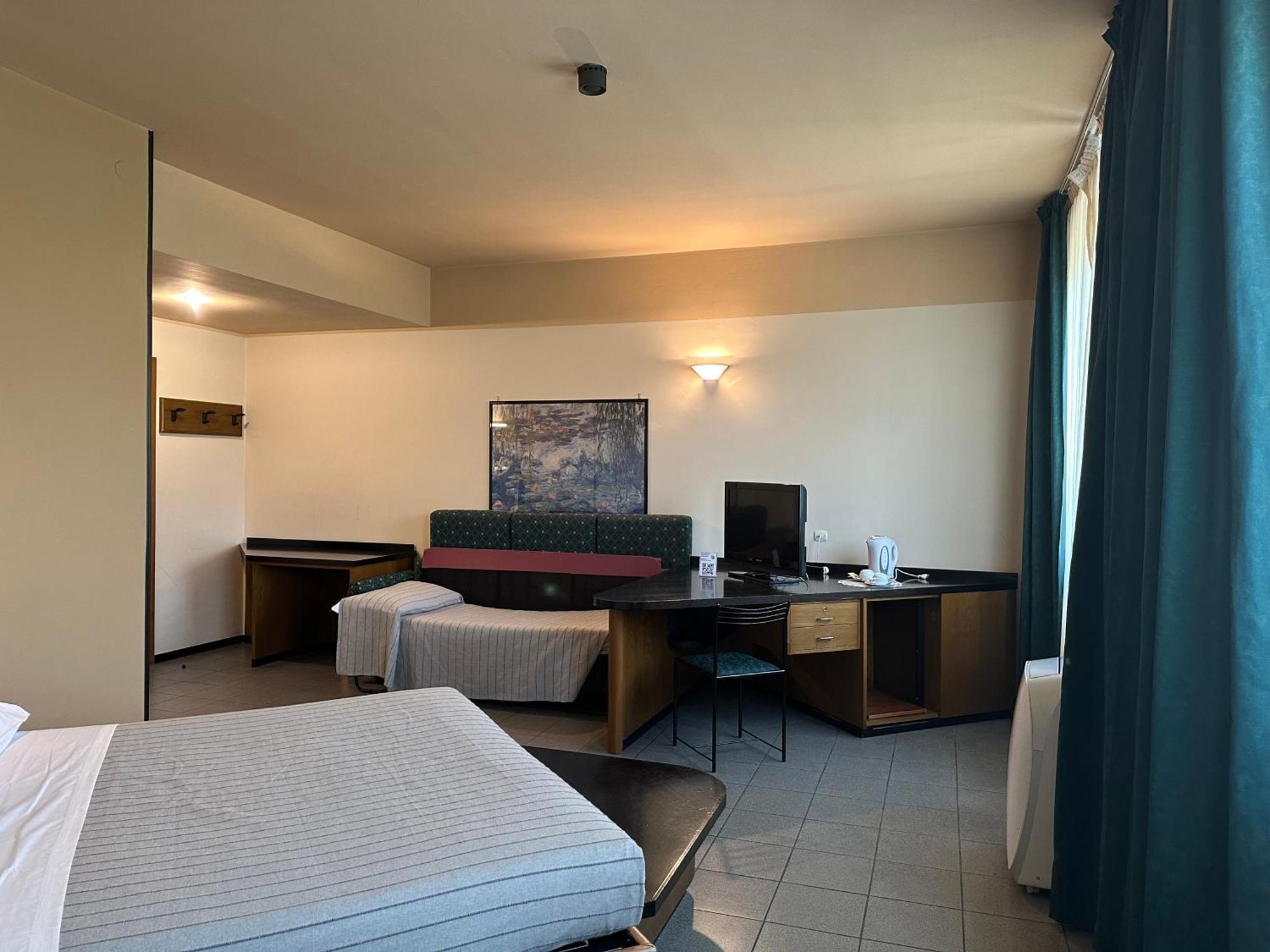 Hotel Griselda Saluzzo Bagian luar foto