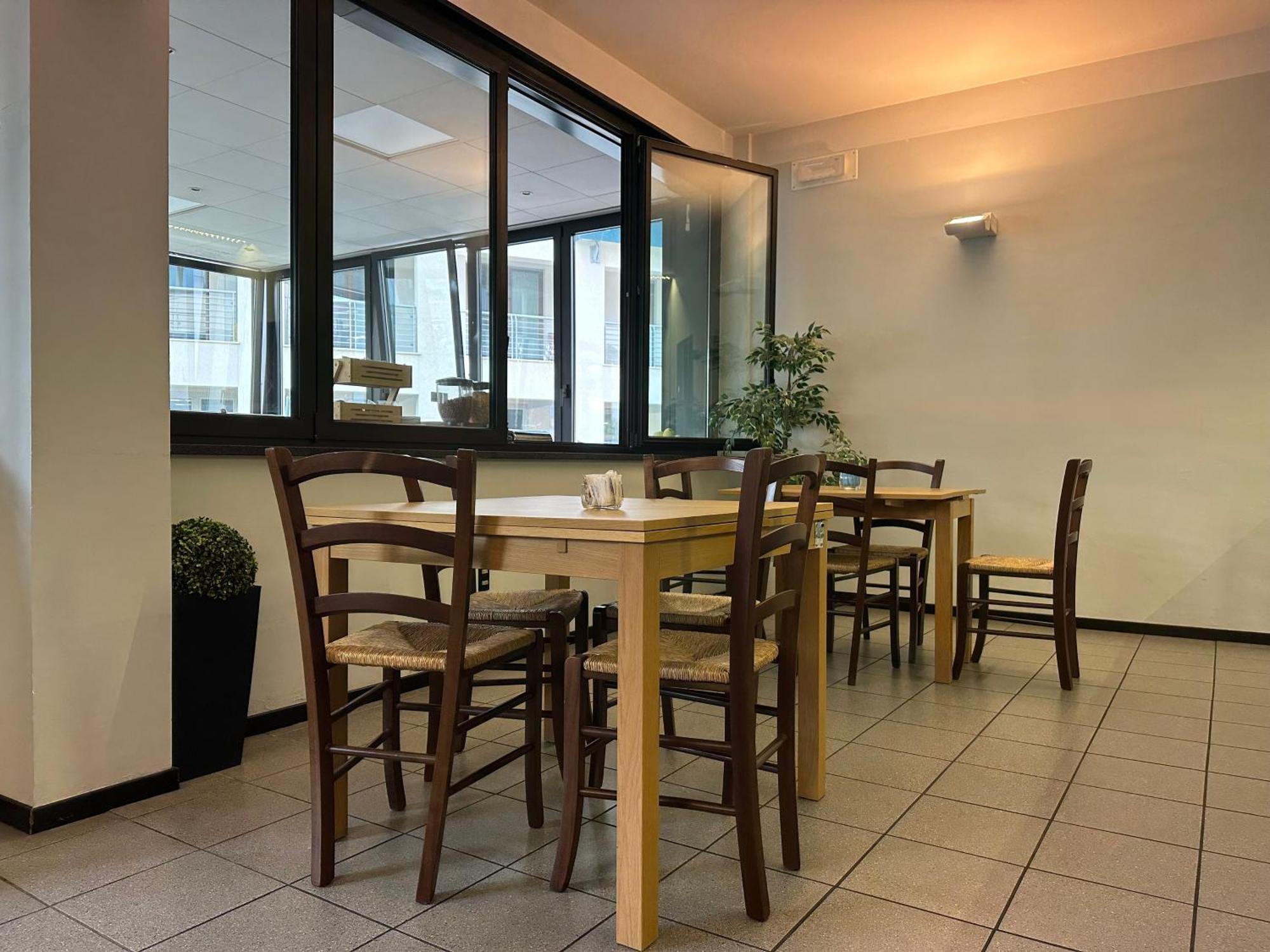 Hotel Griselda Saluzzo Bagian luar foto