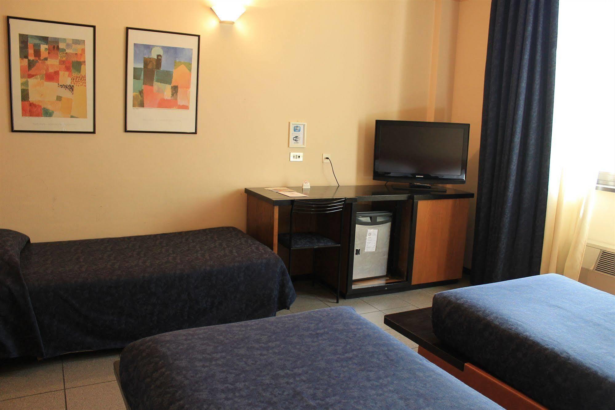 Hotel Griselda Saluzzo Bagian luar foto