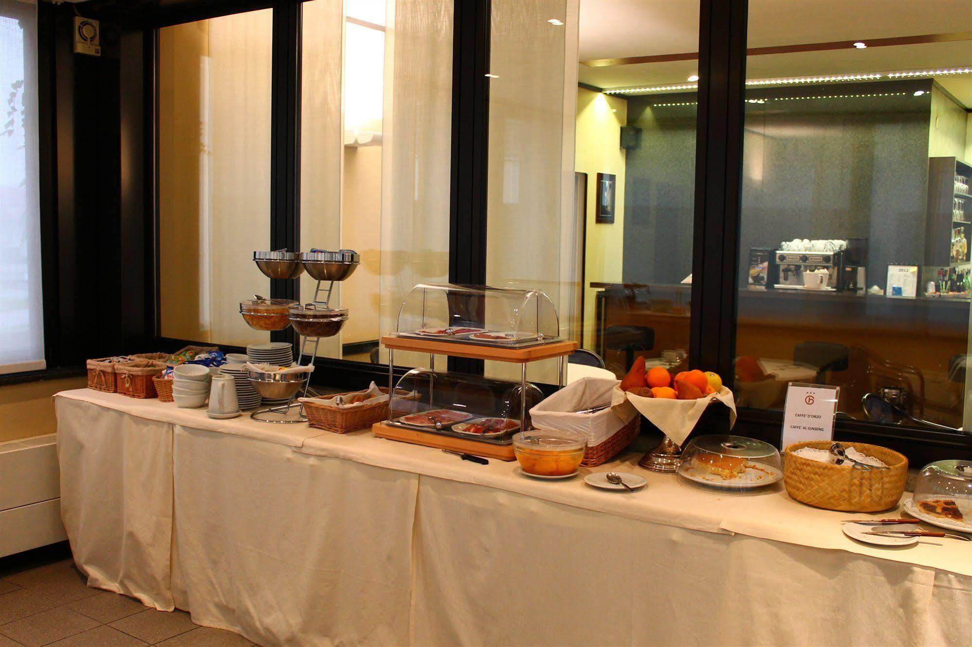 Hotel Griselda Saluzzo Bagian luar foto